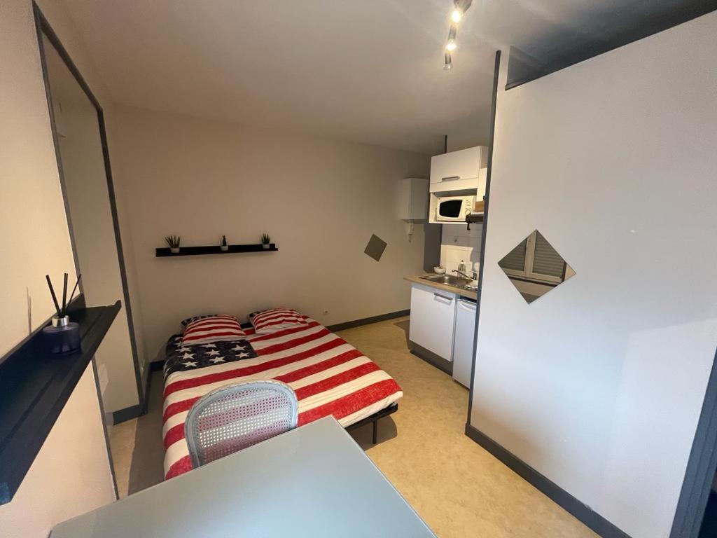 Studio Agreable Et Lumineux Daire Niort Dış mekan fotoğraf