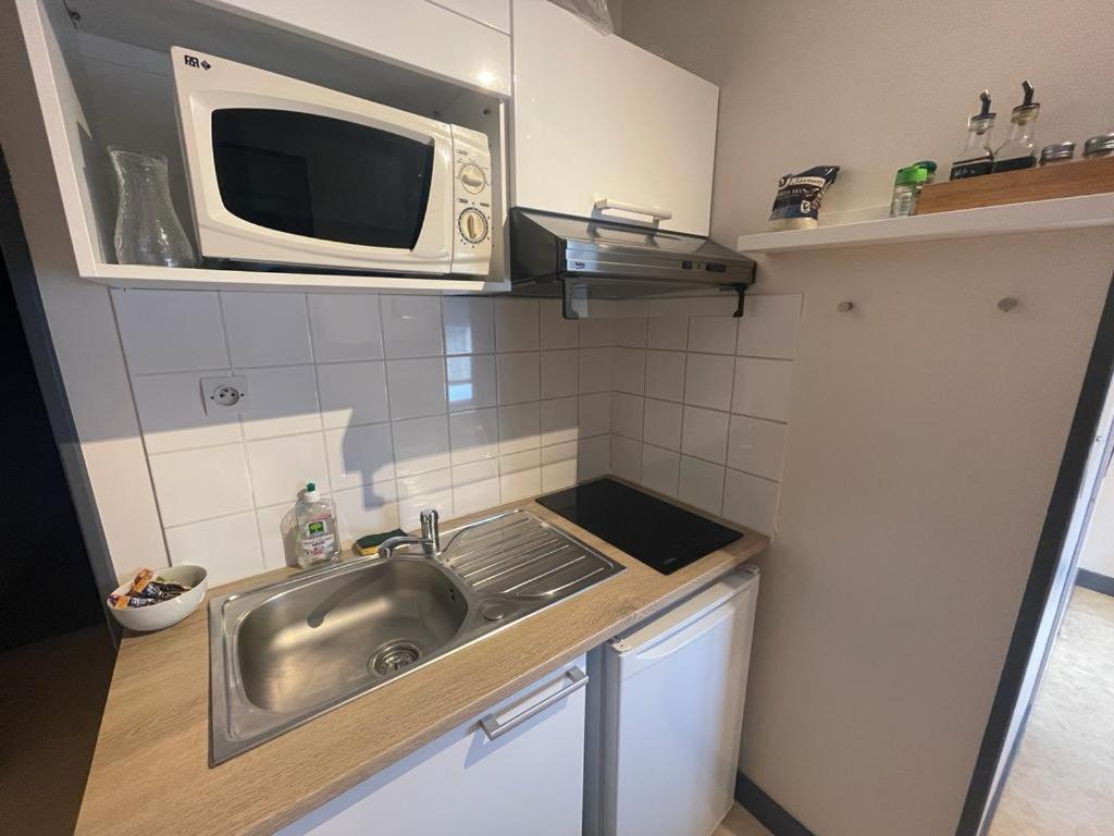 Studio Agreable Et Lumineux Daire Niort Dış mekan fotoğraf